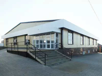 Здание из сэндвич-панелей размером 24х30х4,75х7,3 м